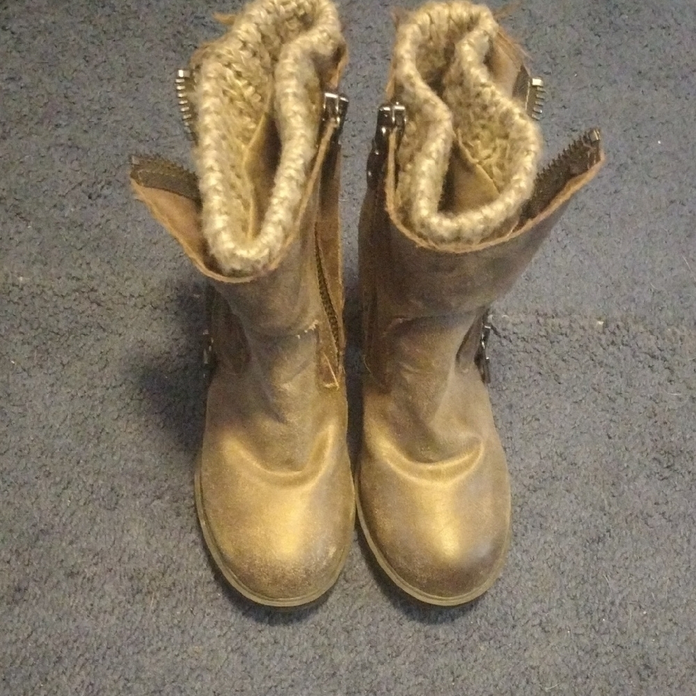 Mossimo Supply Co. Tan Heeled Boots with Knit Detail - Picture 8 of 8